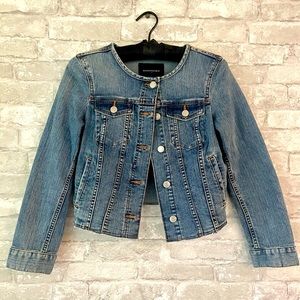 Cute, collarless, light denim jacket from Banana Republic.